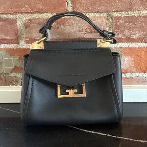 Givenchy Mystic Medium Shoulder Bag (Black)